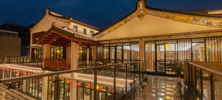 潮州中安楼客栈(广济桥牌坊街店)图片