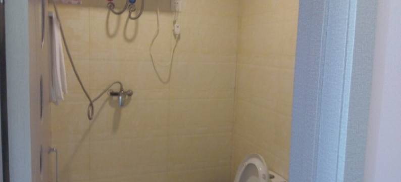 千百度旅馆(磐石一中店)图片