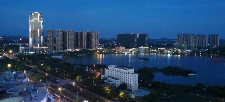 钦州瑞亚思客栈(吾悦广场店)图片