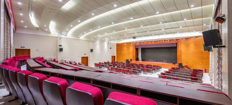 昭苏学苑宾馆图片