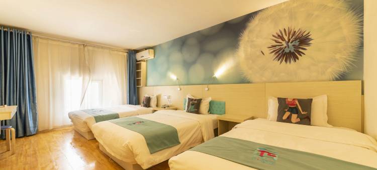 派酒店(济南堤口路八里桥地铁站店)图片