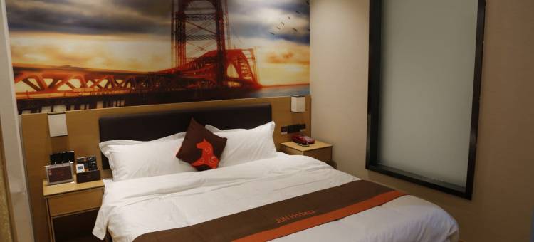 季风酒店(南昌火炬广场地铁站店)图片