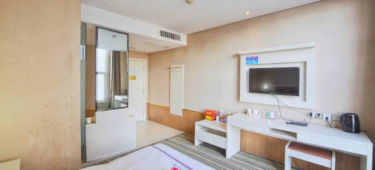 尚一特连锁酒店(宜城情侣路店)图片