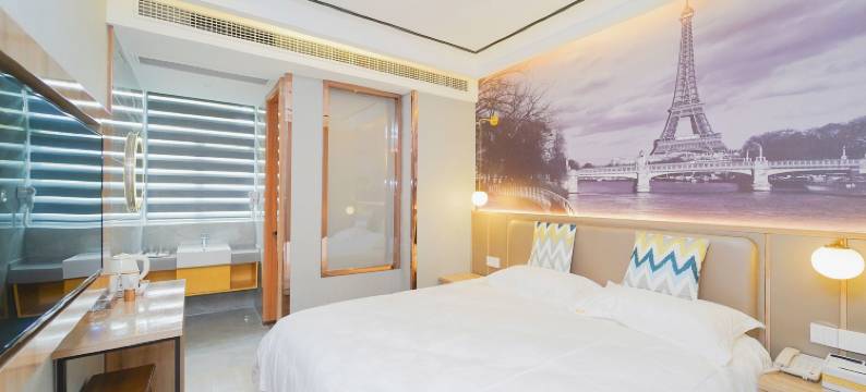 依歆连锁精选酒店(上海陆家嘴店)图片