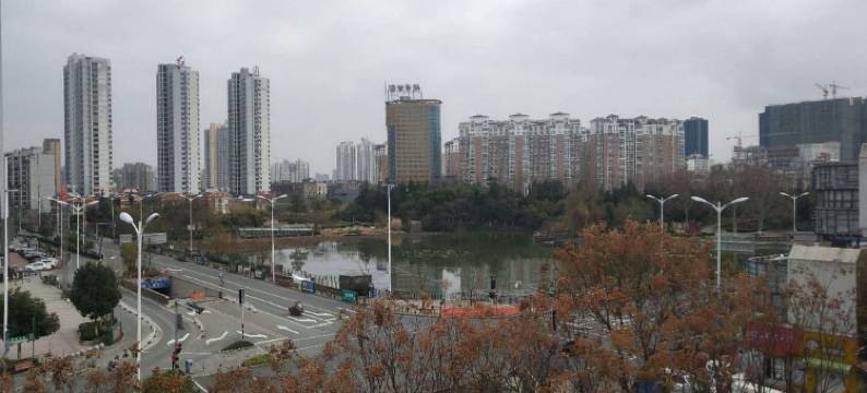 六安尚岛之恋假日酒店图片