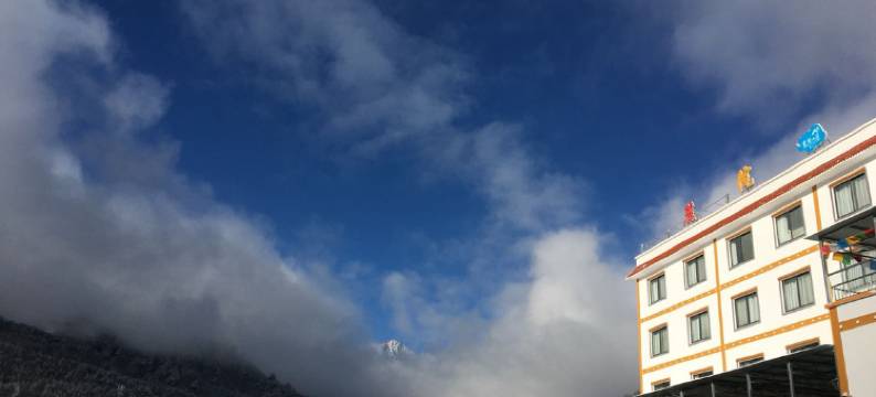 宝兴萨尔甲藏家乐图片