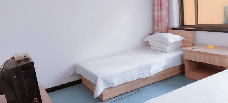 龙山驿栈(交城汽车站店)图片