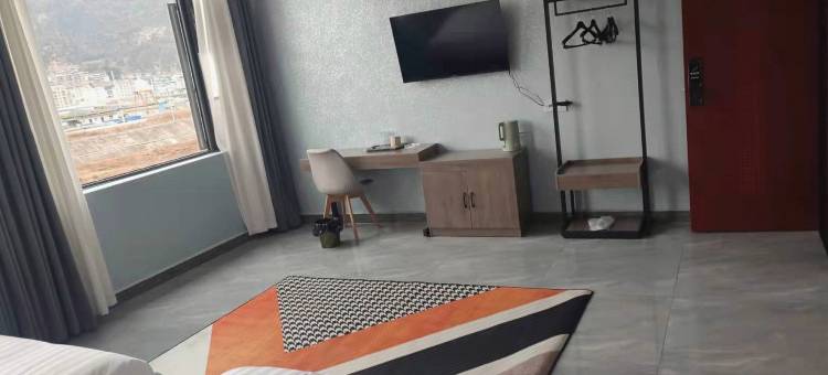 喜德嘎哟啦酒店图片