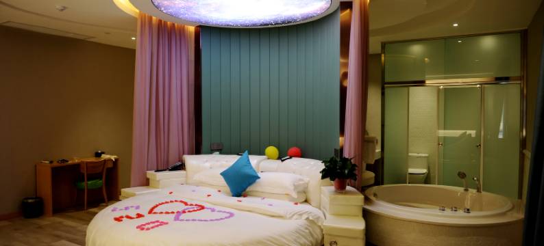 安宜水晶酒店(高平市政府店)图片