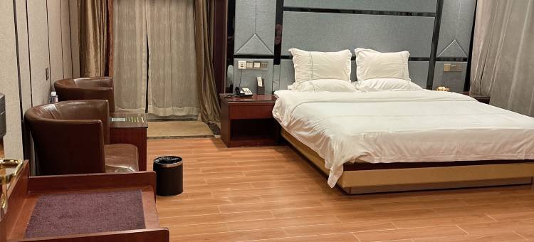 陆丰文意酒店图片