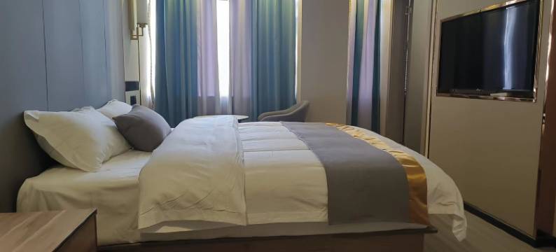 普安宇宏酒店图片