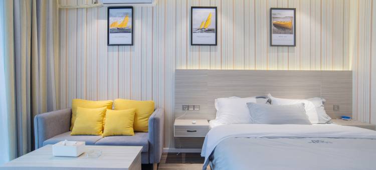 相遇欢影酒店(梅溪湖步步高一师范西校区地铁站店)图片