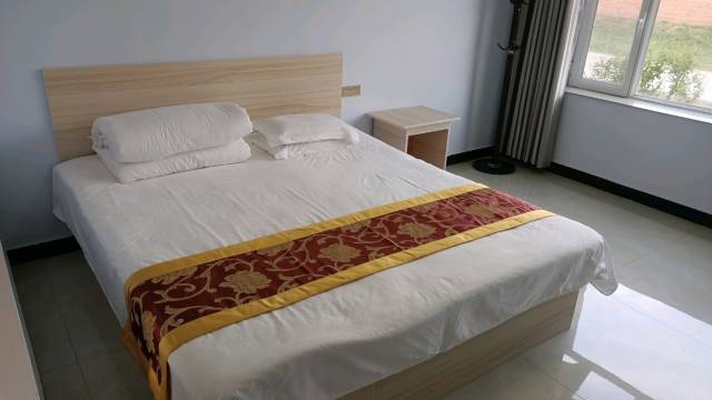 多伦馨香园农家院