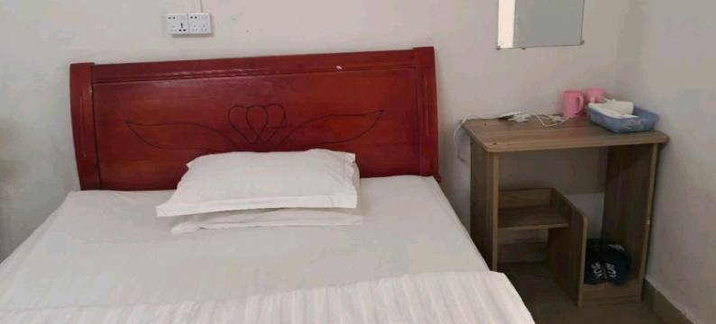 深圳温馨旅馆坪山店图片