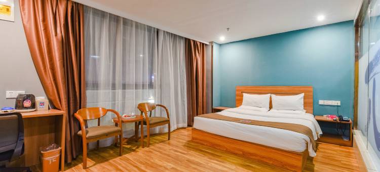 派酒店(商丘高铁站帝壹茂店)图片