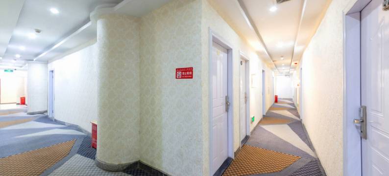 青桔酒店(武汉汉口火车地铁站店)图片