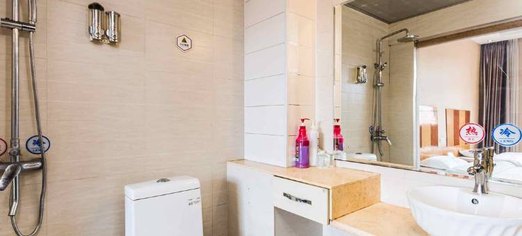 双柏御达酒店图片