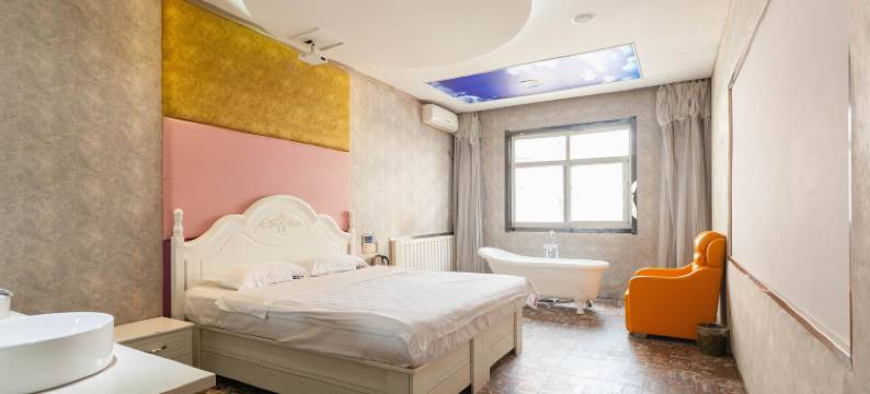 临汾唯爱精选主题公寓图片