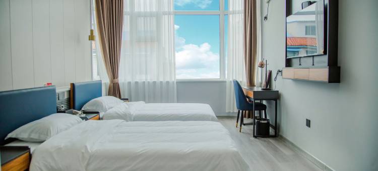 睿柏·云酒店(齐河永乐街店)图片