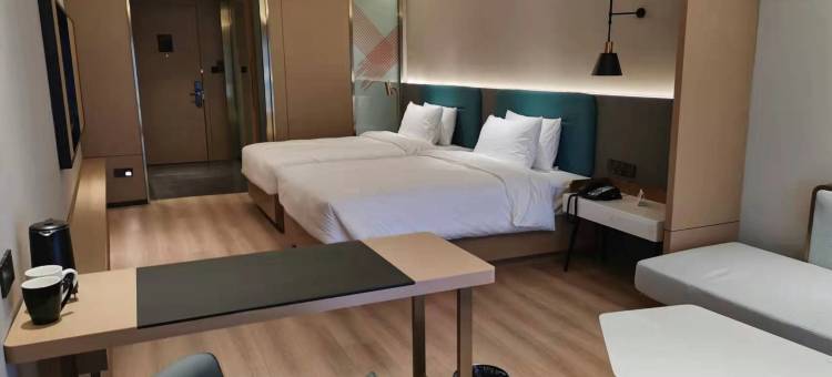 漫潮酒店(聊城大学体育公园店)图片
