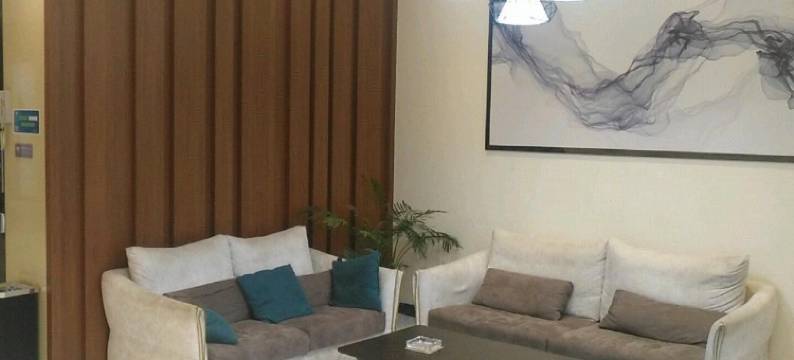 柠檬湾酒店(荔浦中心广场店)图片