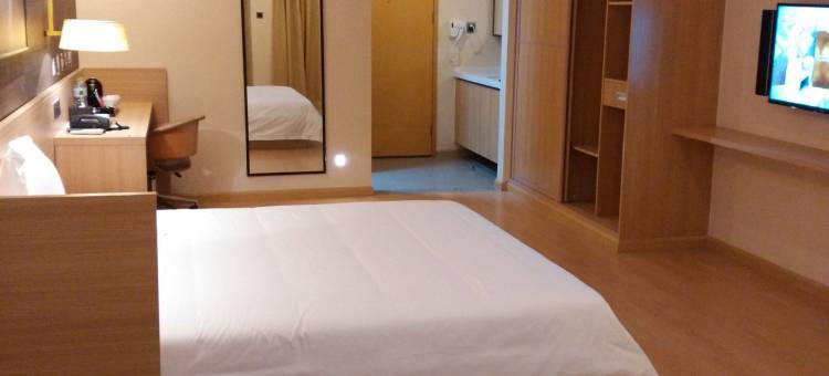 速8优选酒店(成都郫县龙湖时代天街店)图片
