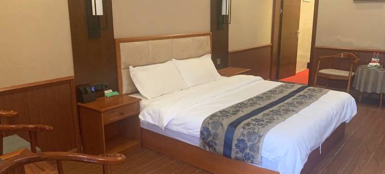 甘洛诗和远方酒店图片