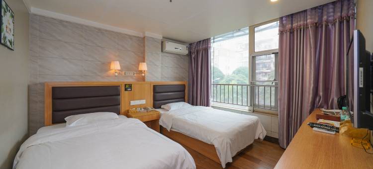 桂益酒店(仙葫广场广西中医药大学第一附属医院仙葫院区店)图片