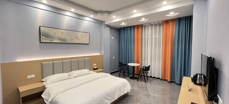 鲁甸鹏旗酒店图片