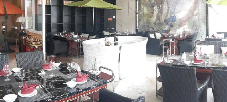 枣阳三三时尚精品酒店图片