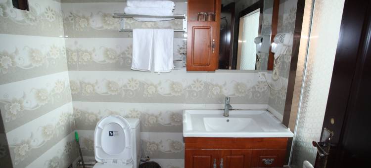 华驿酒店(城阳春阳路店)图片