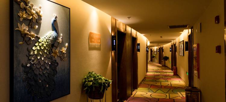 贝壳酒店(郑州航海体育场中原福塔地铁站店)图片