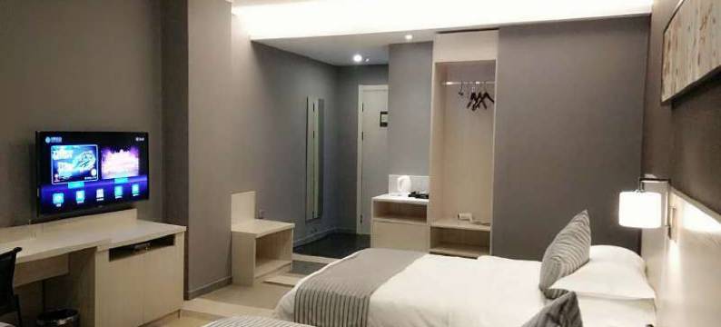 巴楚新湾假日酒店图片