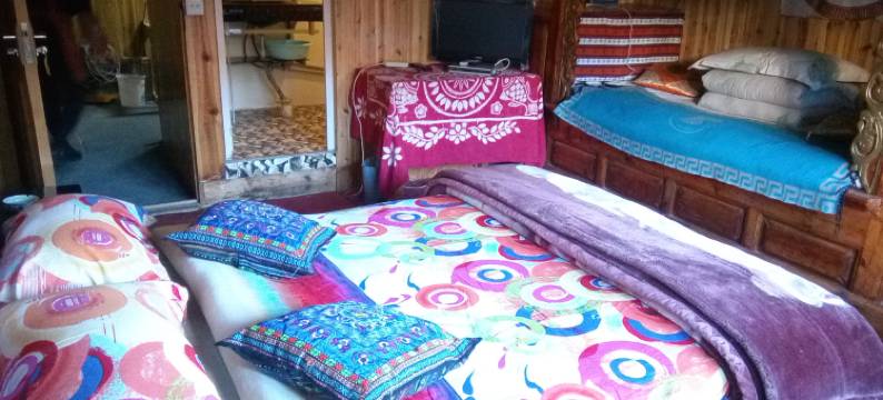 香格里拉月光客栈图片