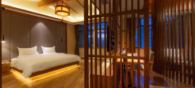 蓝眉山商务酒店(思茅区茶马古城店)图片