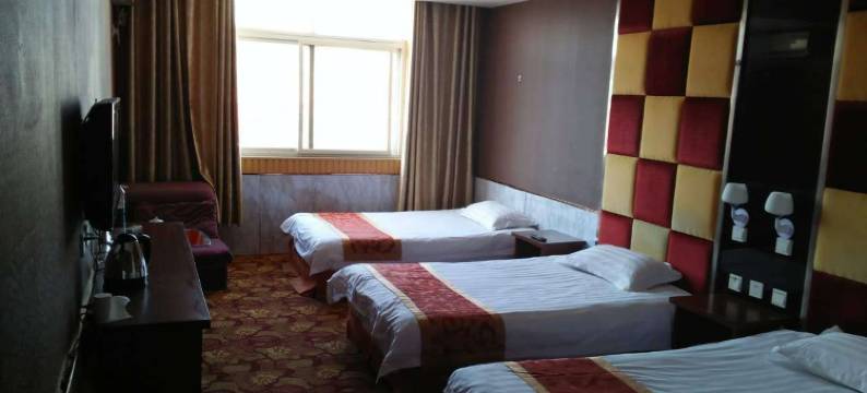 台前家和酒店图片