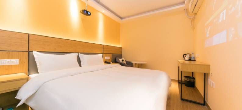 华逸酒店(醉白池地铁站店)图片