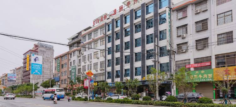 南召县澜亭坤秀酒店图片