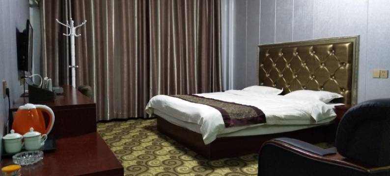 原阳假日快捷酒店(县政府店)图片