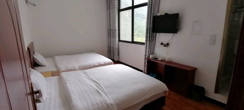 九皇山碧泉山庄图片