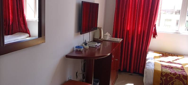 楚雄尚八方宾馆(彝人古镇店)图片