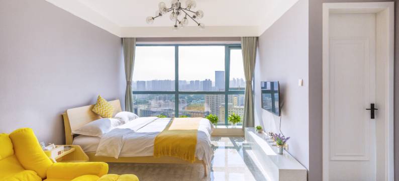 沐光优选公寓(太原亲贤北街茂业天地店)图片