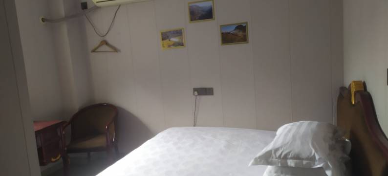 犍为百信旅店图片