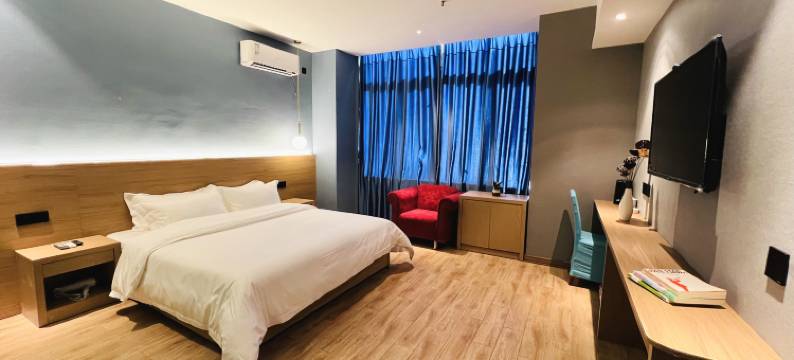 汉龙亦云酒店(华新步步高店)图片