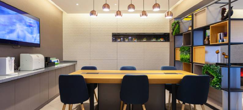 如家商旅酒店(青岛火车站栈桥德国风情街店)图片