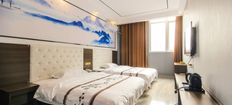 博怡精品酒店(郑州经开第八大街中心广场地铁站店)图片