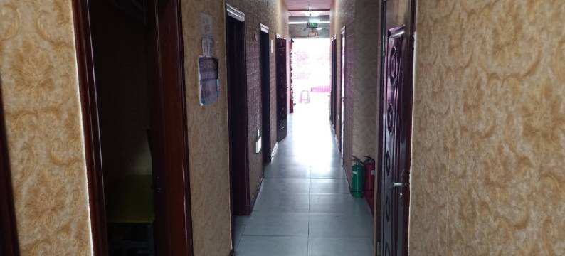 桦甸和友时尚旅馆图片