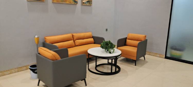 合山七星伴月公寓酒店图片