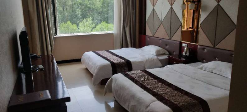 湟源肖雄酒店图片