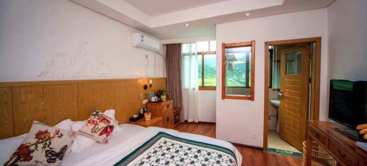 西江千户苗寨入云别苑酒店(一号风雨桥店)图片